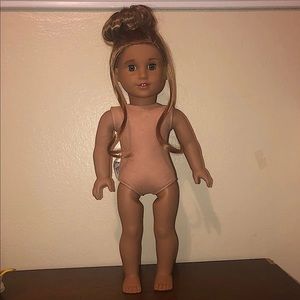 🎀 SOLD 🎀American girl doll Leah